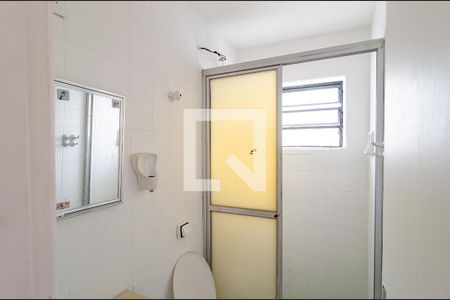 Casa à venda com 370m², 3 quartos e 3 vagasBanheiro da Edícula