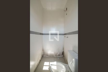 Casa à venda com 110m², 3 quartos e 2 vagasBanheiro da Suíte