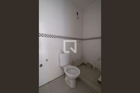 Casa à venda com 110m², 3 quartos e 2 vagasBanheiro Corredor