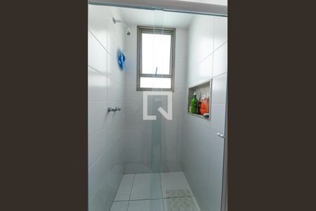 Banheiro da Suíte 1 de apartamento para alugar com 2 quartos, 84m² em Charitas, Niterói