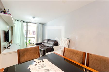 Sala de apartamento para alugar com 2 quartos, 84m² em Charitas, Niterói