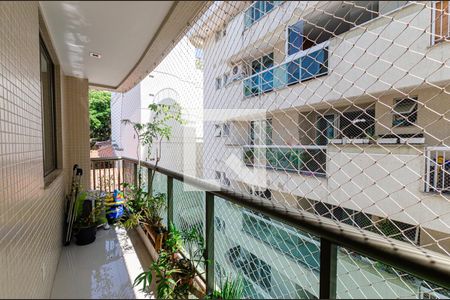 Sala de apartamento para alugar com 2 quartos, 84m² em Charitas, Niterói