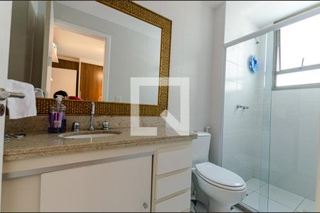 Banheiro da Suíte 1 de apartamento para alugar com 2 quartos, 84m² em Charitas, Niterói