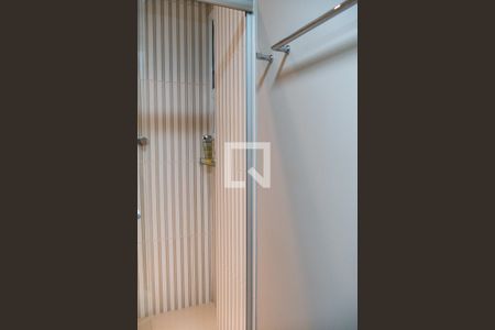 Apartamento à venda com 197m², 3 quartos e 4 vagasBanheiro da Suíte 1