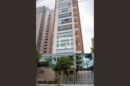 Apartamento à venda com 197m², 3 quartos e 4 vagasFachada