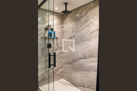 Apartamento à venda com 197m², 3 quartos e 4 vagasBanheiro da Suíte 3