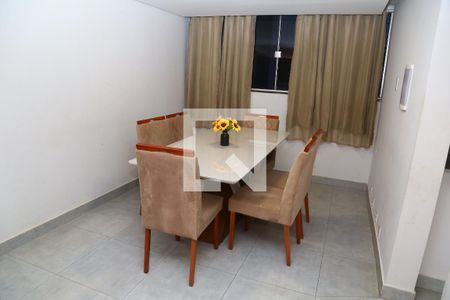 Sala de Jantar de apartamento para alugar com 2 quartos, 82m² em Vila São João, Goiânia