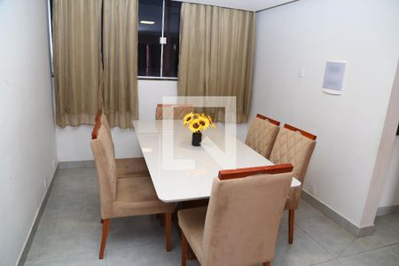 Sala de Jantar de apartamento para alugar com 2 quartos, 82m² em Vila São João, Goiânia