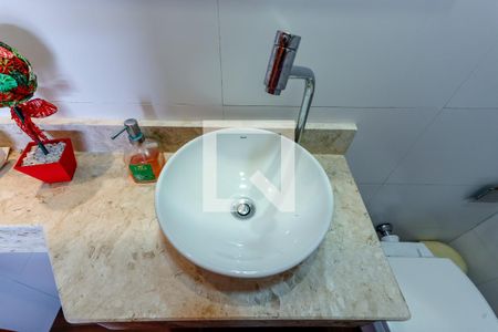 Casa à venda com 175m², 2 quartos e 2 vagasBanheiro do Espaço Gourmet