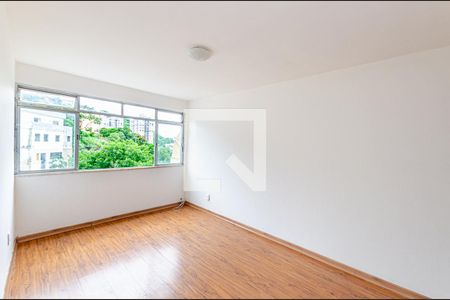 Sala de apartamento à venda com 2 quartos, 50m² em Fátima, Niterói