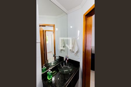 Apartamento à venda com 90m², 2 quartos e 1 vaga Apartamento à venda com 90m², 2 quartos e 1 vagaBanheiro