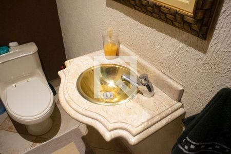 Lavabo de casa à venda com 5 quartos, 240m² em Vila Isolina Mazzei, São Paulo