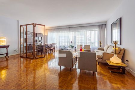 Sala de apartamento à venda com 3 quartos, 166m² em Bela Vista, São Paulo
