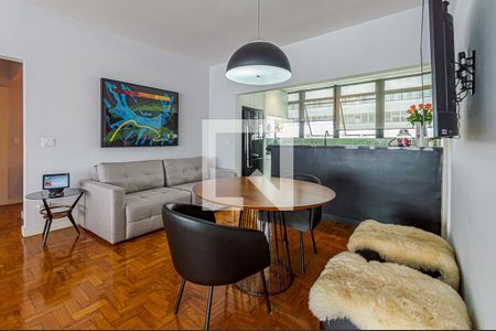 Sala de apartamento à venda com 3 quartos, 166m² em Bela Vista, São Paulo