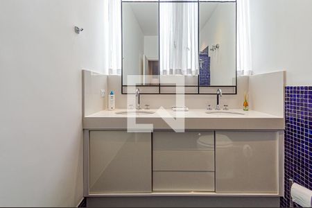 Apartamento à venda com 166m², 3 quartos e 1 vagaBanheiro Social