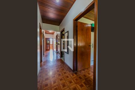 Casa à venda com 200m², 3 quartos e 3 vagasCorredor