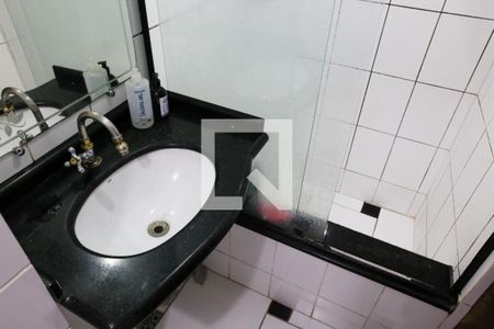 Casa à venda com 100m², 3 quartos e sem vaga Casa à venda com 100m², 3 quartos e sem vagaBanheiro Social