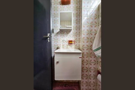 Apartamento para alugar com 75m², 2 quartos e sem vagaBanheiro