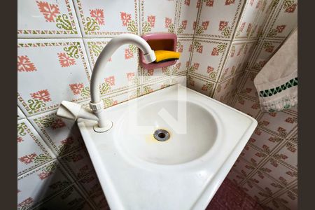 Apartamento para alugar com 75m², 2 quartos e sem vagaBanheiro