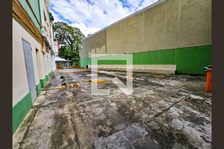 Apartamento para alugar com 75m², 2 quartos e sem vagaÁrea comum
