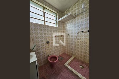 Apartamento para alugar com 75m², 2 quartos e sem vagaBanheiro