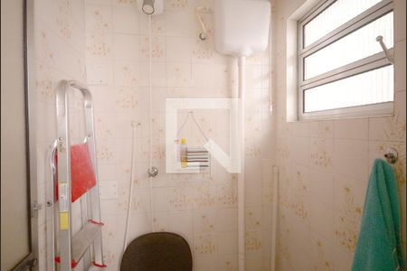 Casa à venda com 125m², 2 quartos e 2 vagasBanheiro de serviço