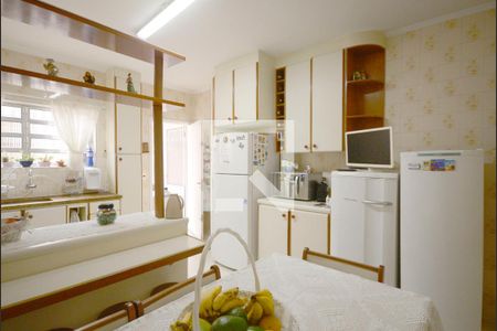 Casa à venda com 125m², 2 quartos e 2 vagasCozinha