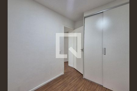 Quarto 2 de apartamento para alugar com 2 quartos, 60m² em Vargem Pequena, Rio de Janeiro