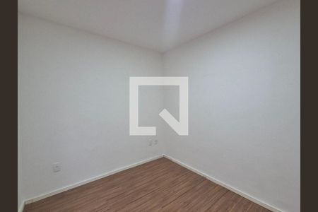 Quarto de apartamento para alugar com 2 quartos, 60m² em Vargem Pequena, Rio de Janeiro