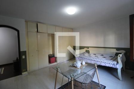 Cozinha de apartamento para alugar com 1 quarto, 62m² em Interlagos, São Paulo