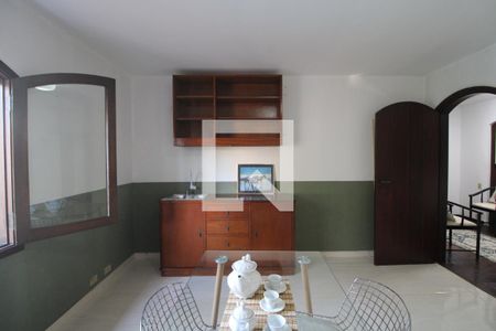 Cozinha de apartamento para alugar com 1 quarto, 62m² em Interlagos, São Paulo