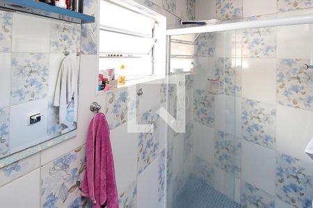 Casa à venda com 134m², 2 quartos e 2 vagasBanheiro