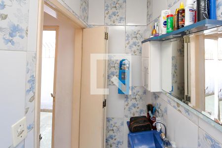 Casa à venda com 134m², 2 quartos e 2 vagasBanheiro