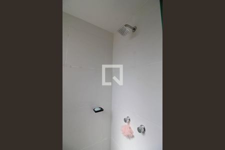 Apartamento para alugar com 60m², 2 quartos e 1 vaga Apartamento para alugar com 60m², 2 quartos e 1 vagaBanheiro da Suíte 1