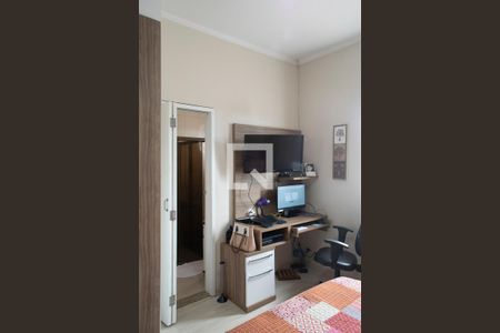 Casa à venda com 160m², 3 quartos e 2 vagas Casa à venda com 160m², 3 quartos e 2 vagasQuarto 1 suite