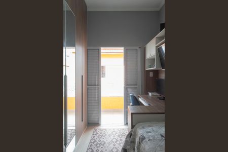 Casa à venda com 160m², 3 quartos e 2 vagas Casa à venda com 160m², 3 quartos e 2 vagasQuarto 3