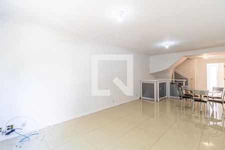 Sala de casa de condomínio à venda com 3 quartos, 154m² em Vila Antônio, São Paulo