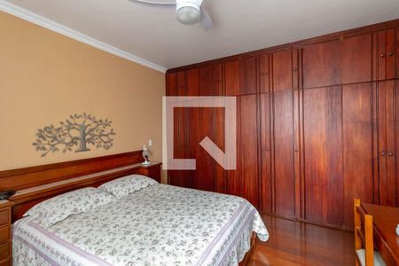 Apartamento à venda com 140m², 3 quartos e 2 vagas Apartamento à venda com 140m², 3 quartos e 2 vagasQuarto Suíte