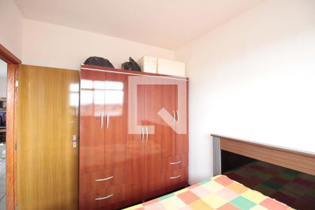 Quarto 1 de apartamento à venda com 3 quartos, 59m² em Heliópolis, Belo Horizonte