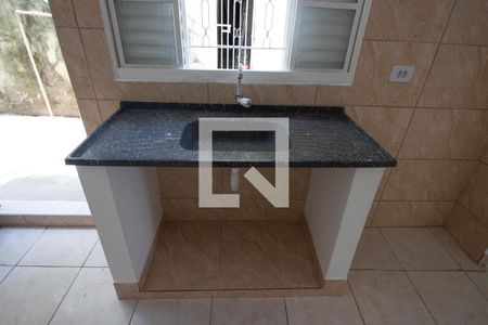 Casa para alugar com 37m², 1 quarto e sem vaga Casa para alugar com 37m², 1 quarto e sem vagaPia