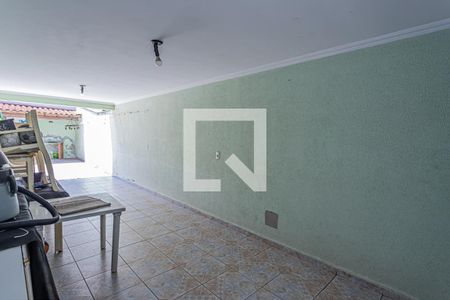 Casa à venda com 273m², 3 quartos e 6 vagasGaragem