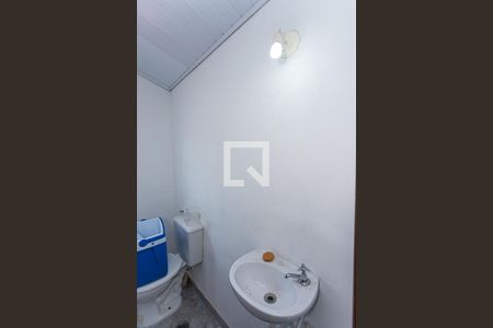 Casa à venda com 273m², 3 quartos e 6 vagasLavabo - sótão