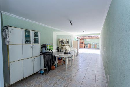 Casa à venda com 273m², 3 quartos e 6 vagasGaragem