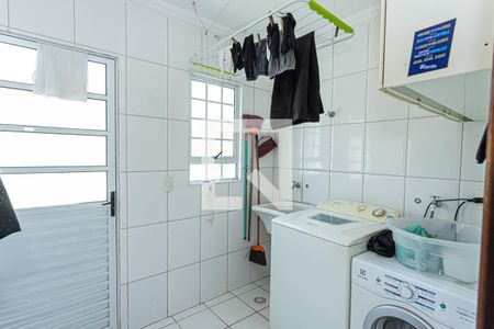 Casa à venda com 273m², 3 quartos e 6 vagasÁrea de Serviço