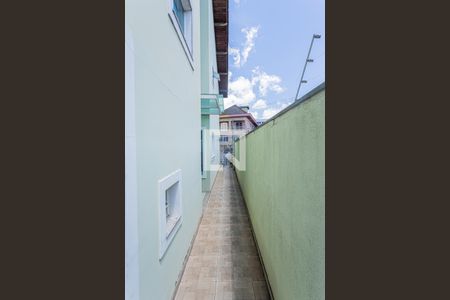 Casa à venda com 273m², 3 quartos e 6 vagasCorredor externo