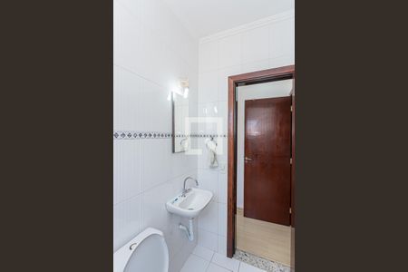 Casa à venda com 273m², 3 quartos e 6 vagasBanheiro suite 1