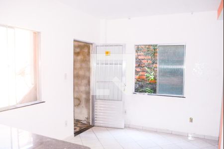 Sala de apartamento para alugar com 2 quartos, 70m² em Fazenda Grande do Retiro, Salvador