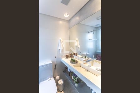 Apartamento à venda com 168m², 3 quartos e 3 vagasBanheiro suíte 2