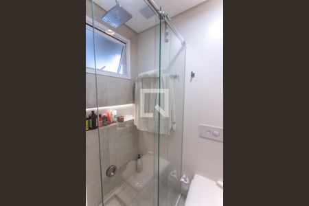 Apartamento à venda com 168m², 3 quartos e 3 vagasBanheiro suíte 1