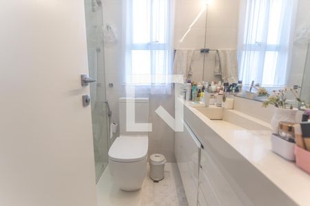 Apartamento à venda com 168m², 3 quartos e 3 vagasBanheiro suíte 3